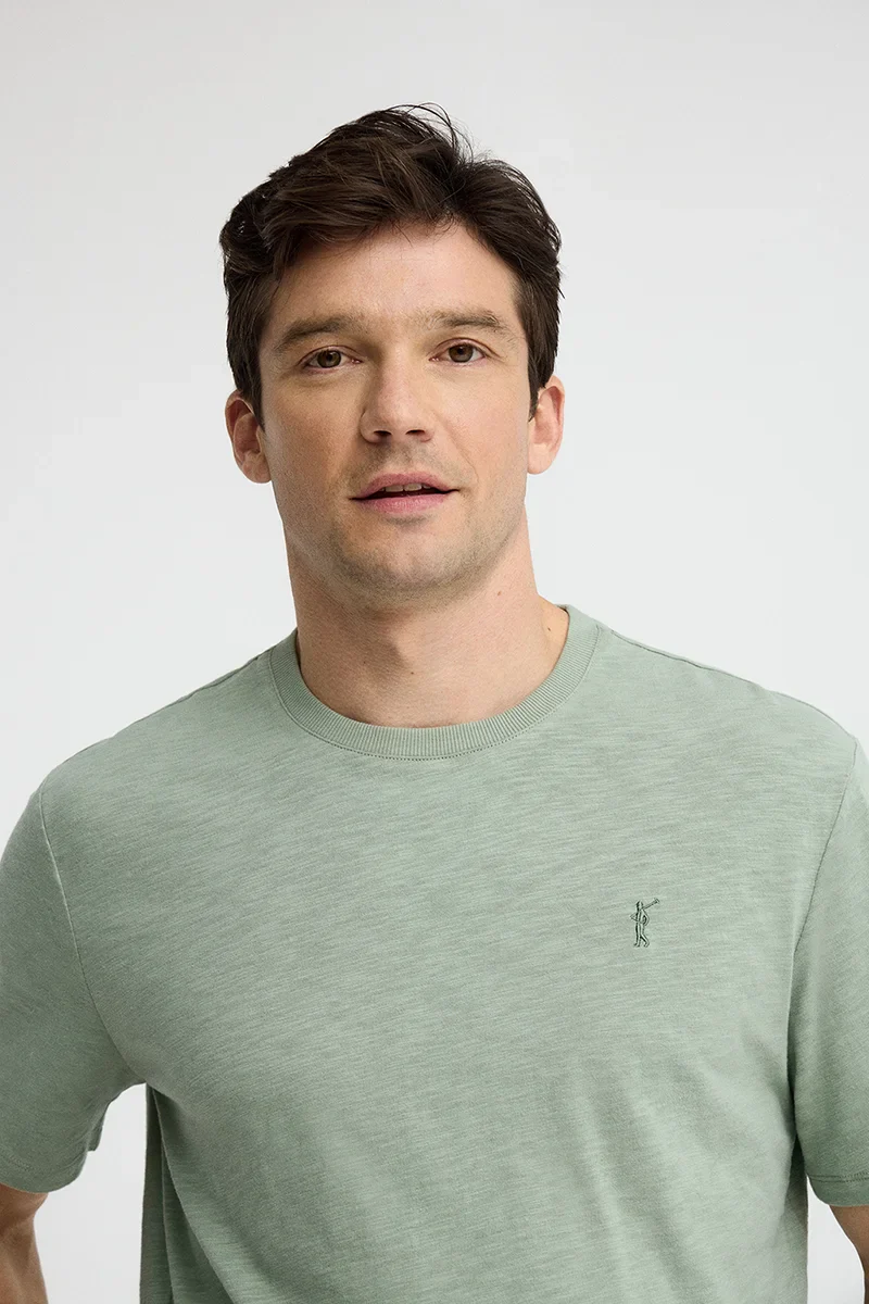 Pale-green short-sleeve T-shirt with loose fit and Rigby Go logo - Image 3