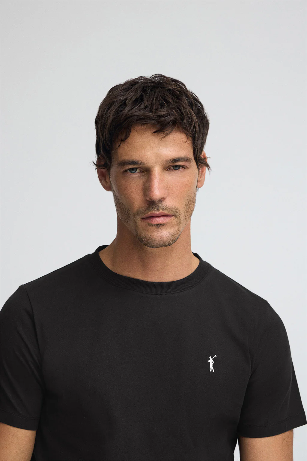Black round-neck T-shirt with Rigby Go embroidery - Image 2