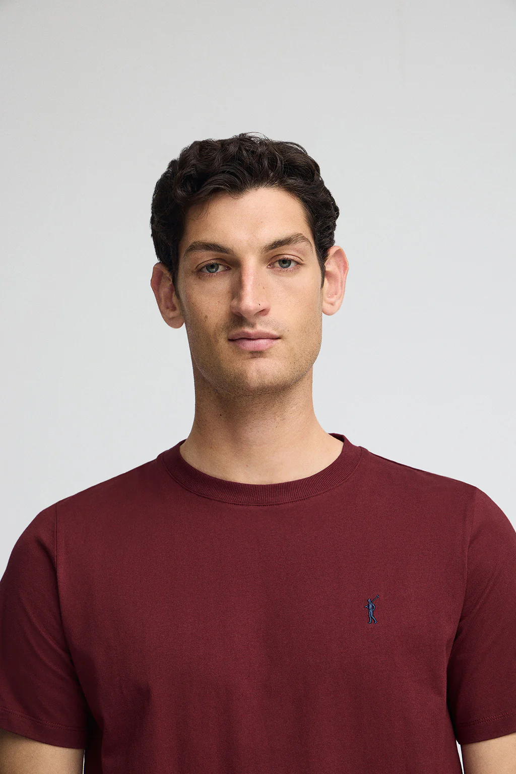 Maroon round-neck T-shirt with Rigby Go embroidery - Image 2