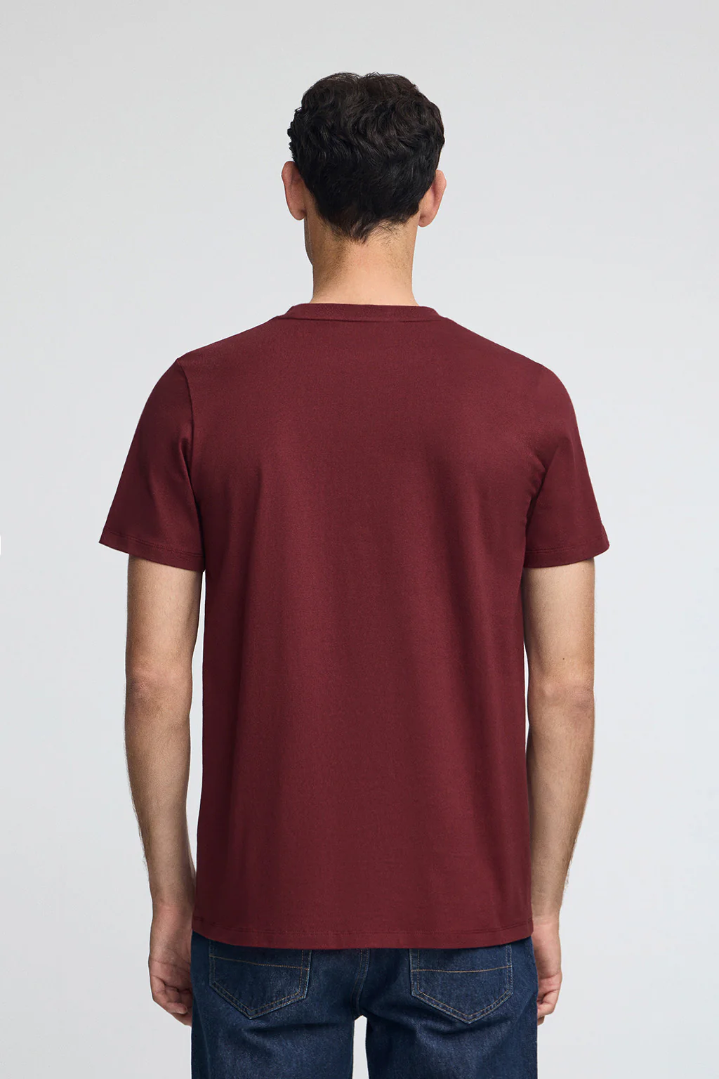 Maroon round-neck T-shirt with Rigby Go embroidery - Image 4