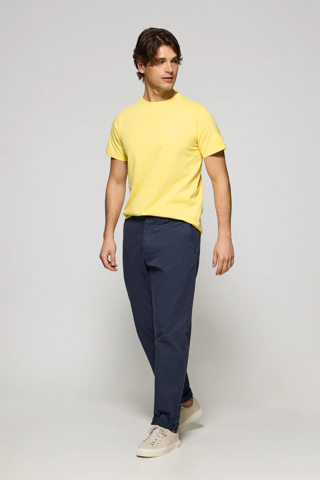 Yellow round-neck T-shirt with Rigby Go embroidery - Image 4