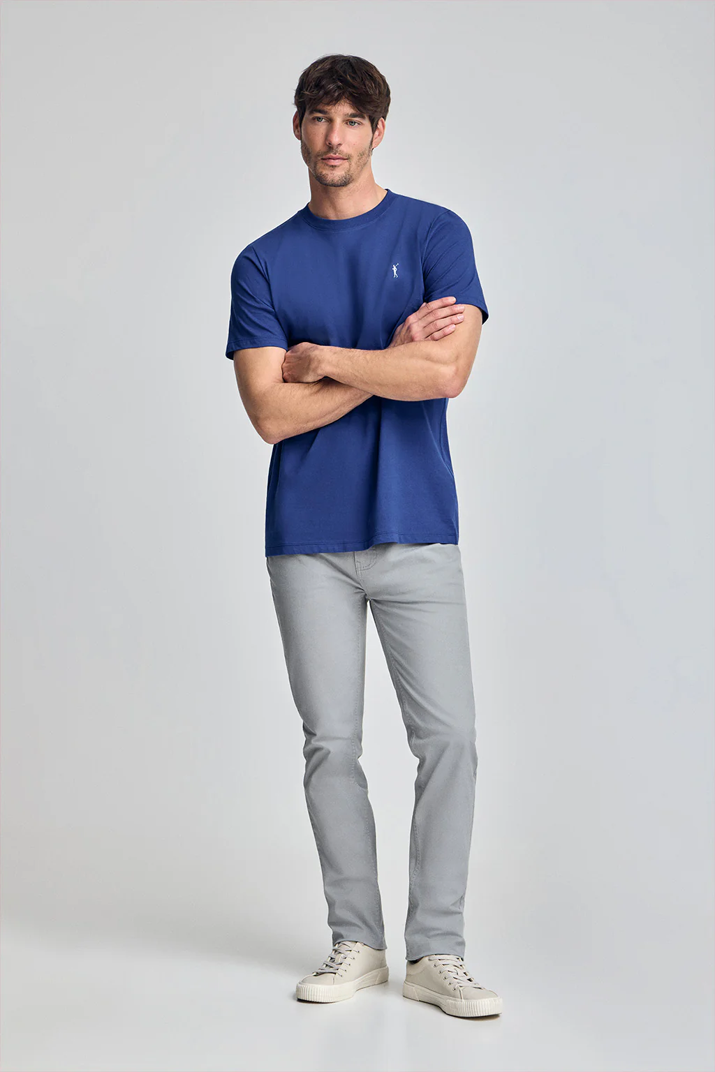 Royal-blue round-neck T-shirt with Rigby Go embroidery - Image 4