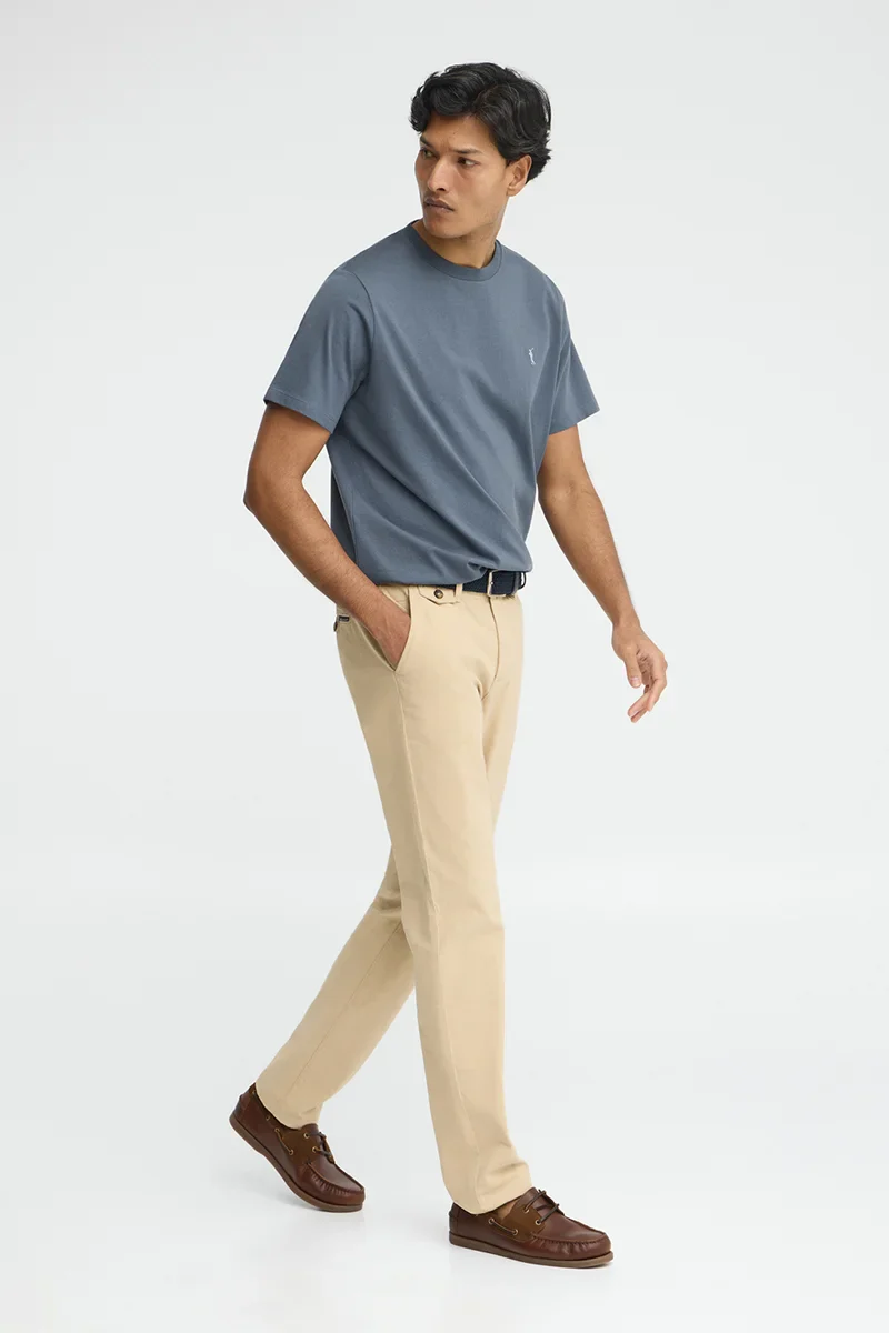 Denim-blue short-sleeve T-shirt with Rigby Go embroidery - Image 4