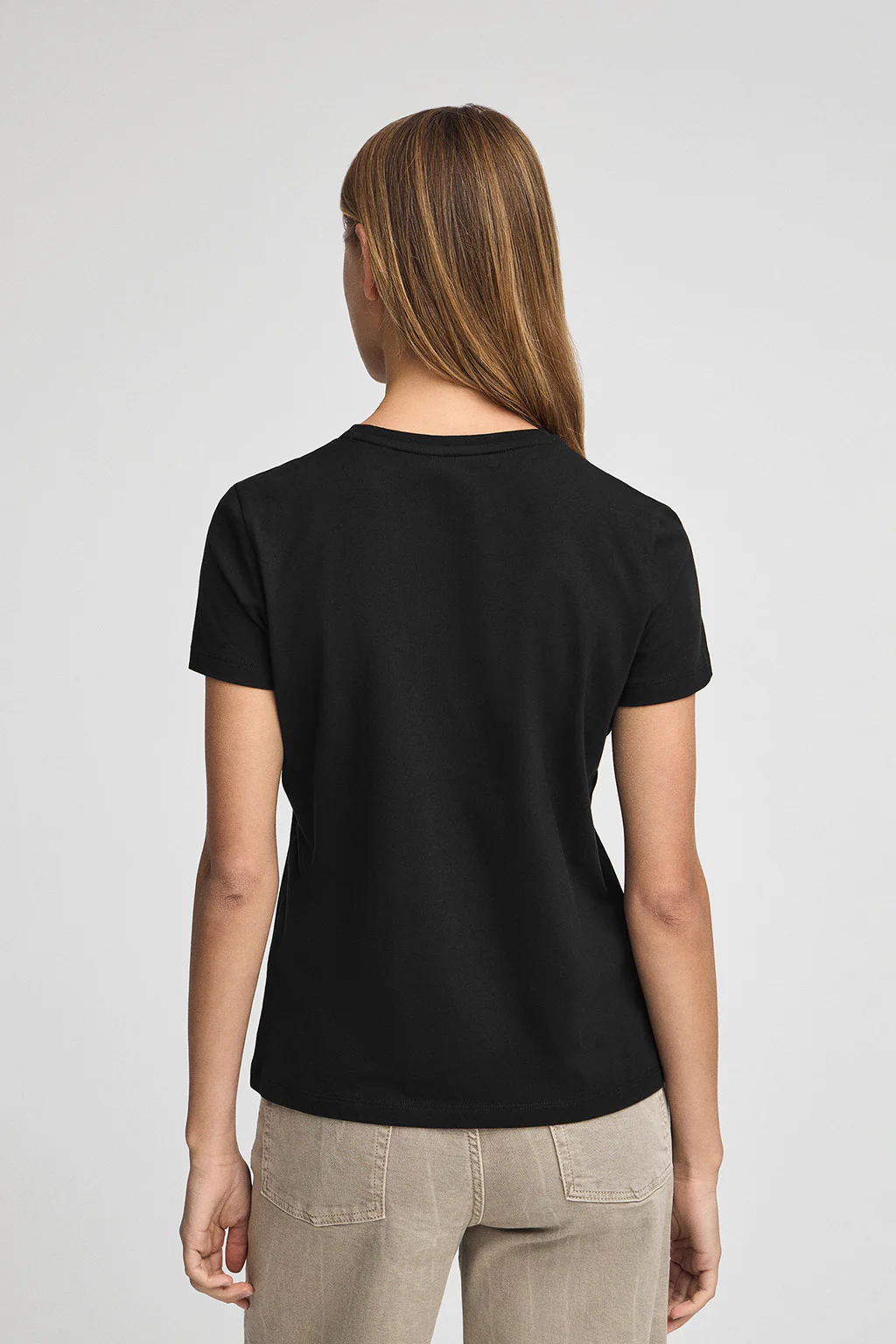 Black T-shirt with Rigby Go Gold logo - Image 4