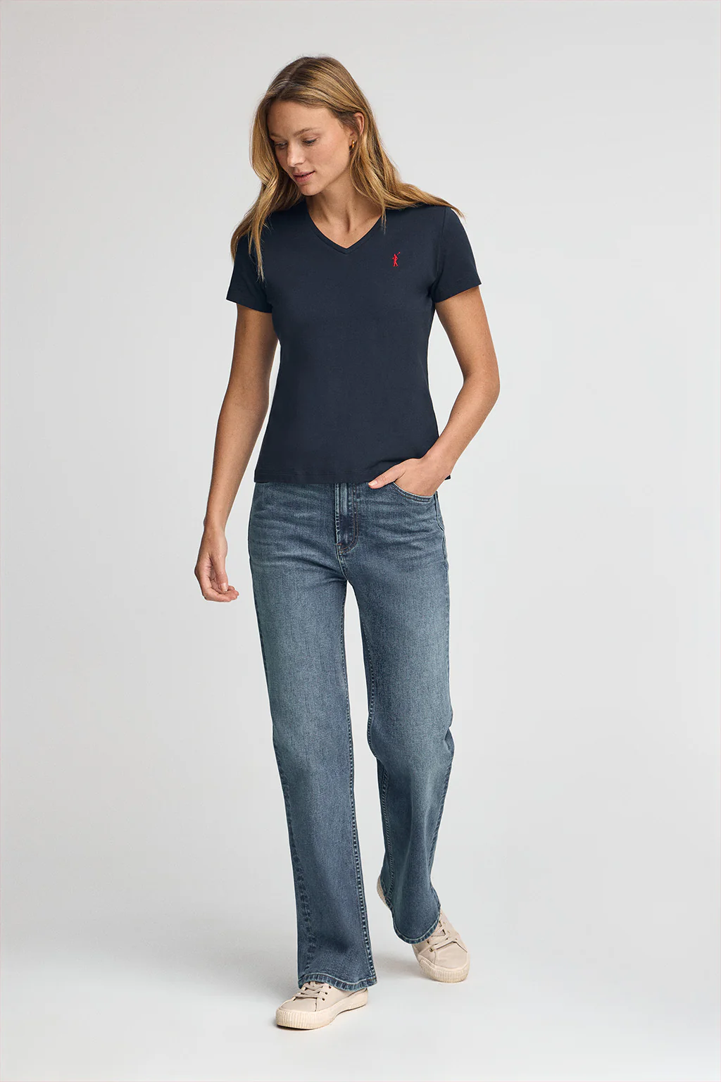 Navy-blue short-sleeve V-neck T-shirt with Rigby Go logo - Image 3
