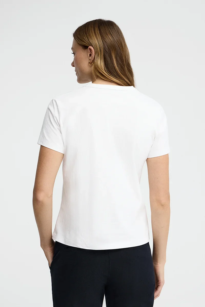 White short-sleeve round-neck T-shirt with Rigby Go embroidery - Image 5