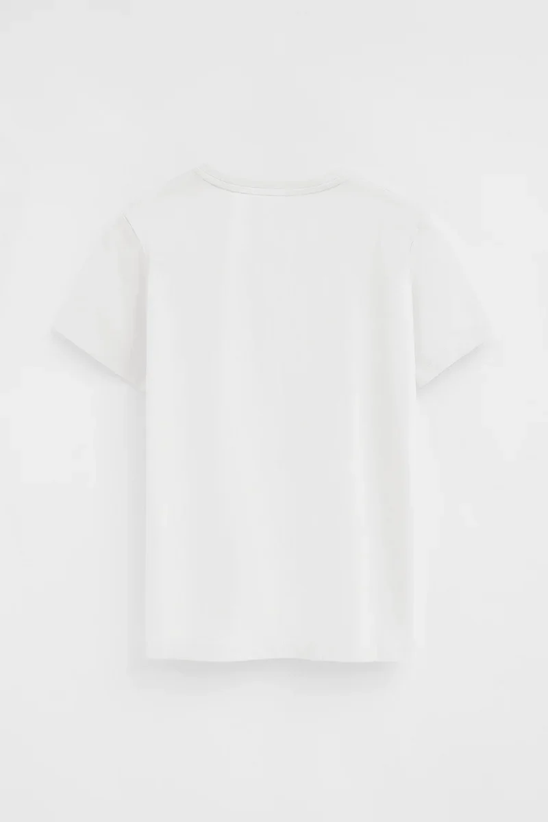 White short-sleeve round-neck T-shirt with Rigby Go embroidery - Image 9