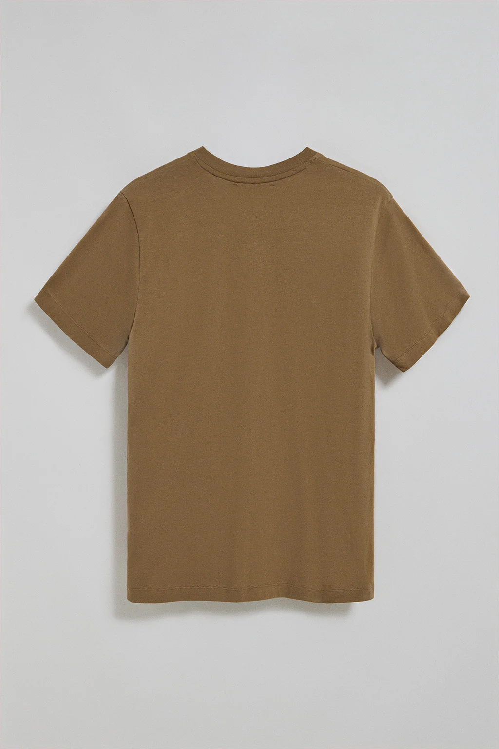 Brown V-neck T-shirt with Rigby Go embroidered logo - Image 2