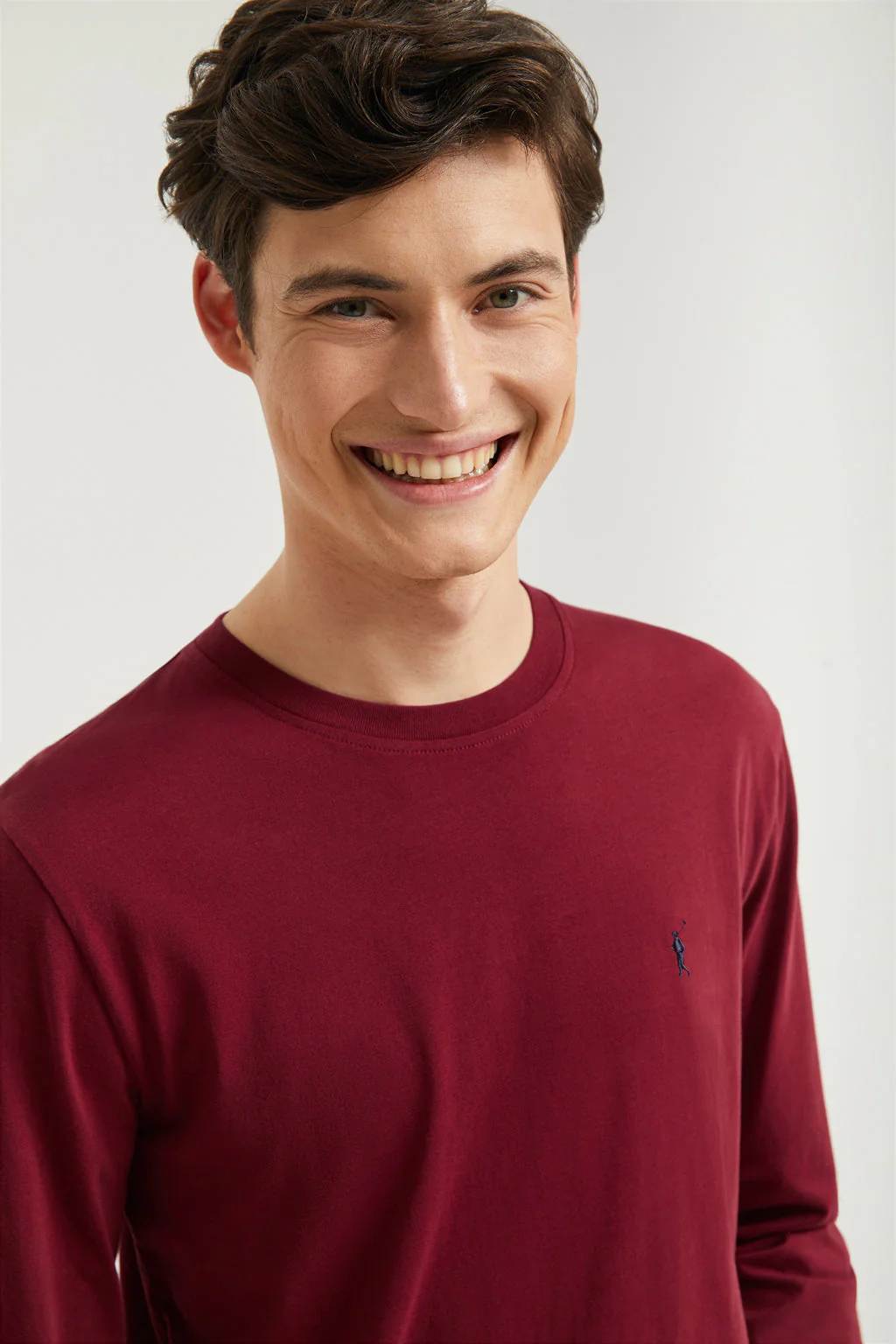 Maroon long-sleeve basic T-shirt with Rigby Go logo