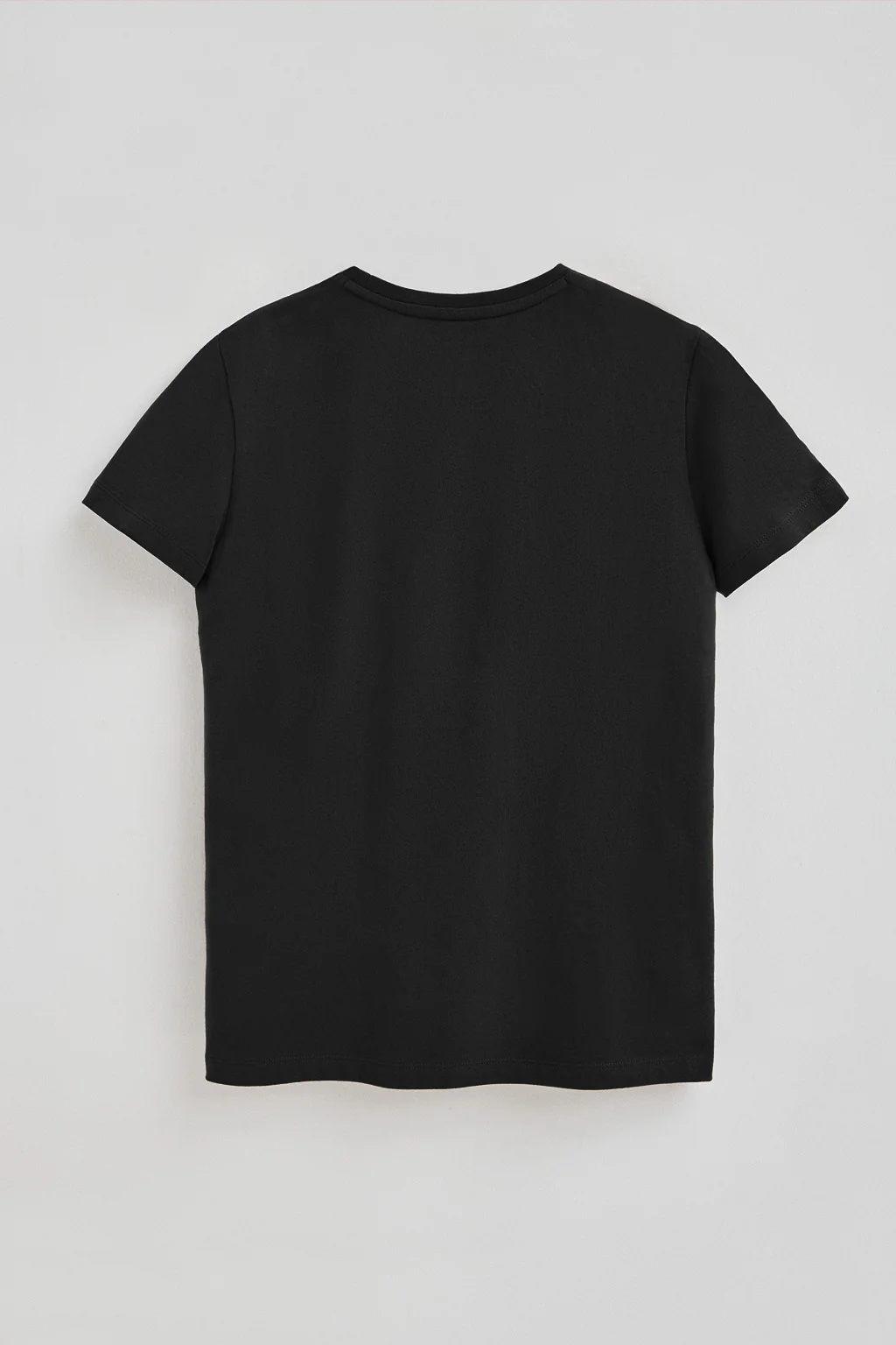 Black V-neck T-shirt with Rigby Go Gold logo - Image 7