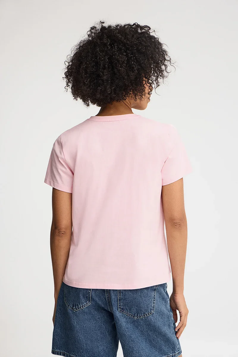 Pink short-sleeve V-neck T-shirt with Rigby Go embroidery - Image 5