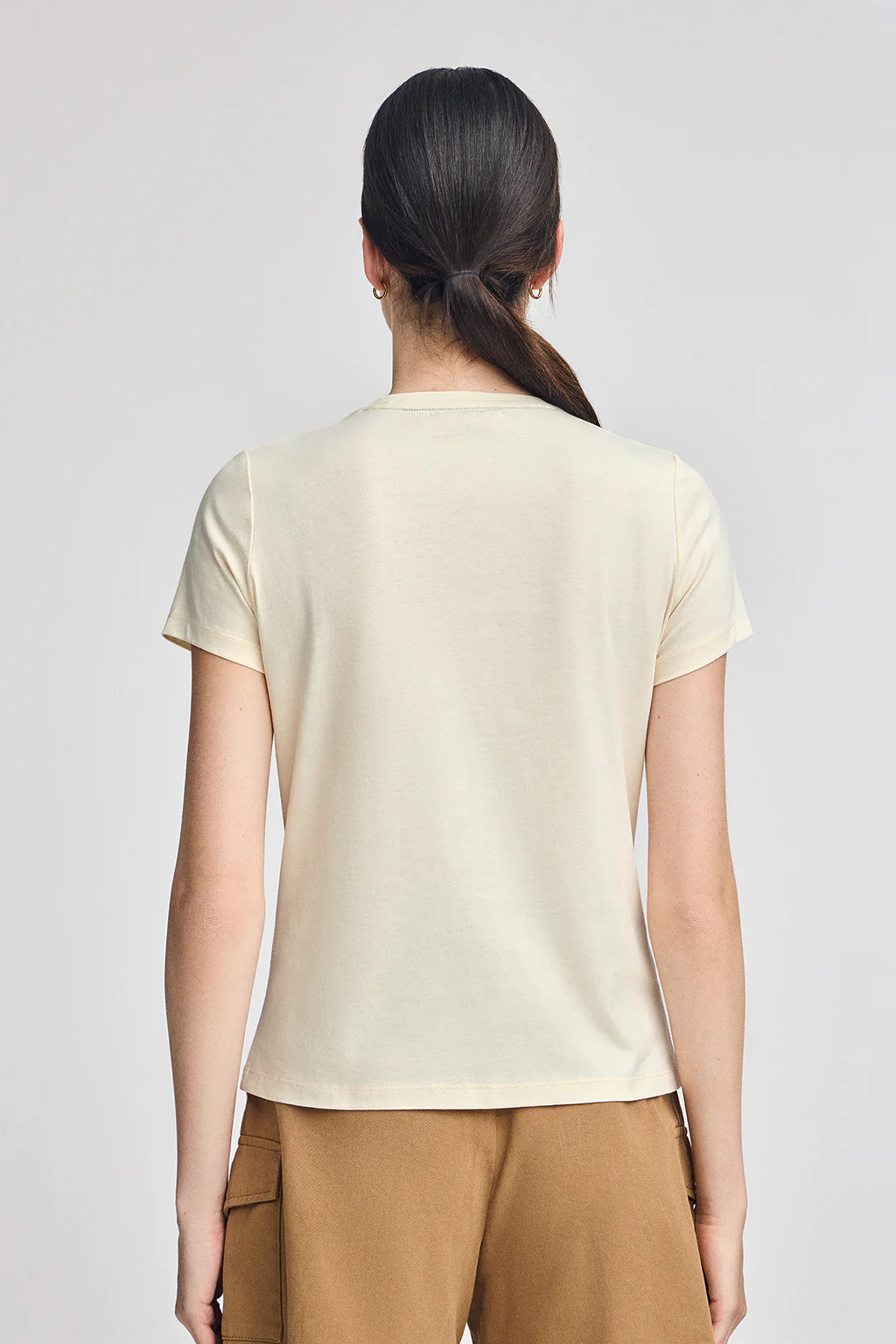 Nude round-neck T-shirt with Rigby Go embroidery - Image 2