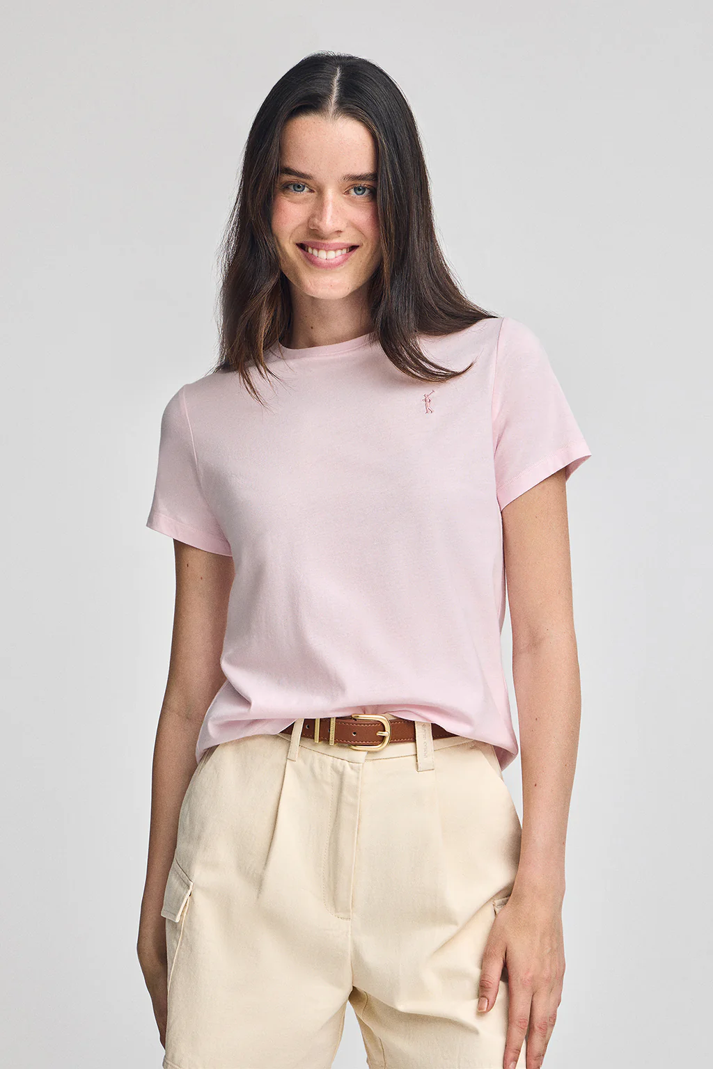 Pink round-neck T-shirt with Rigby Go embroidery