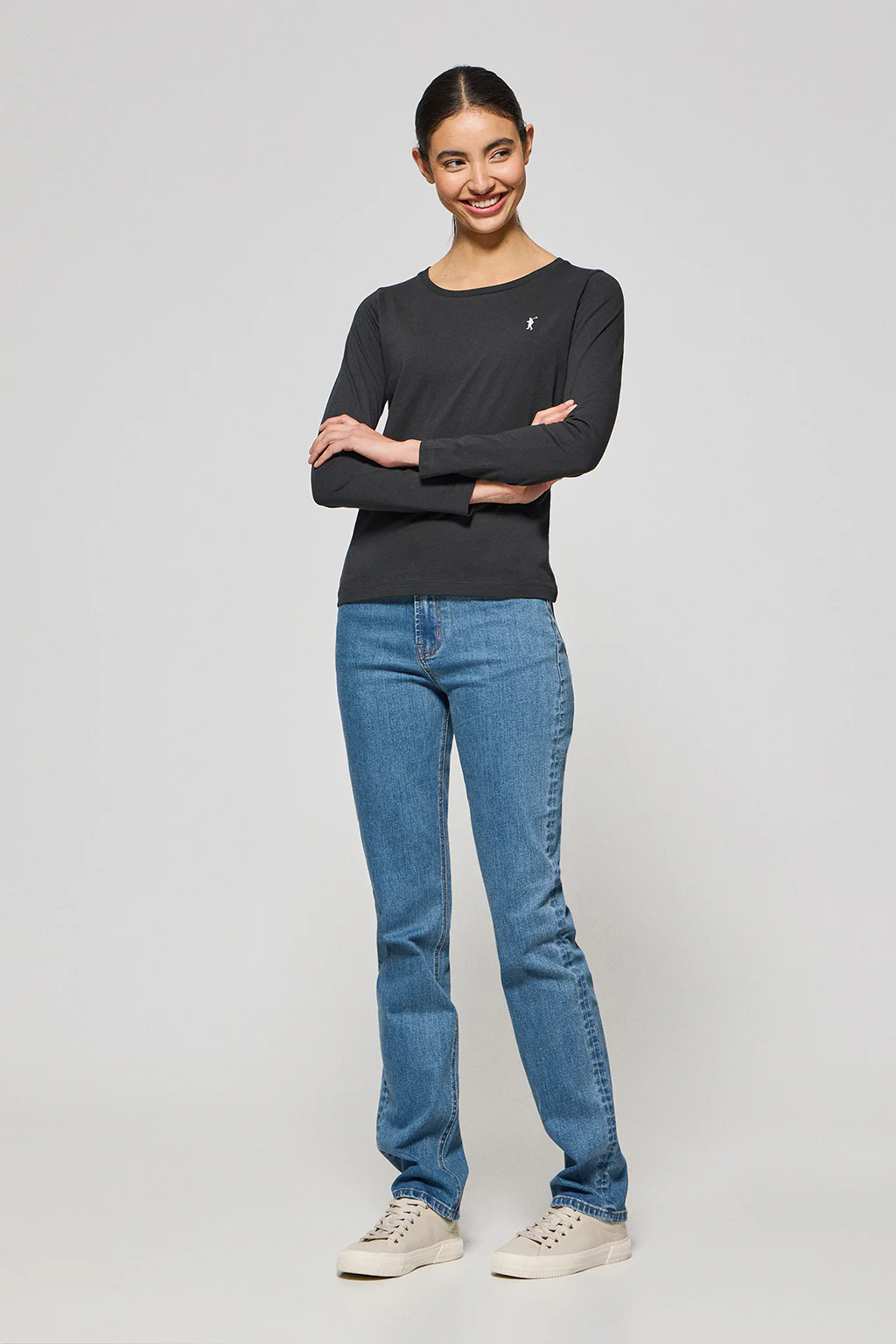 Black long-sleeve T-shirt with Rigby Go logo - Image 4