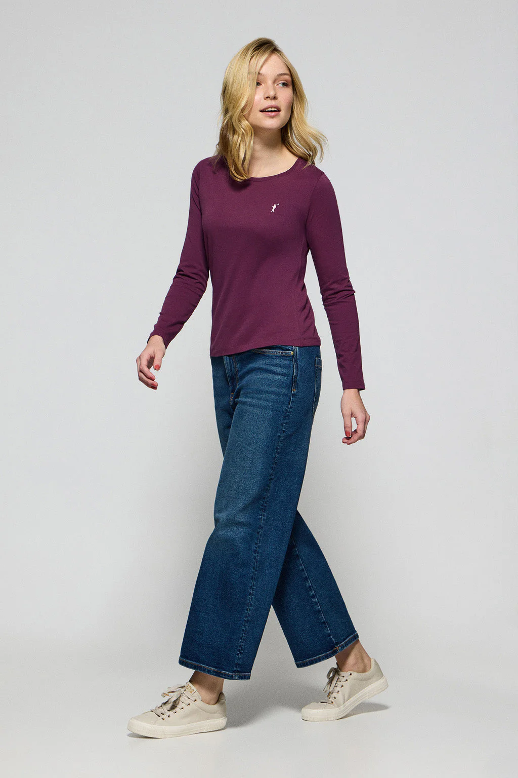 Plum long-sleeve basic T-shirt with Rigby Go logo - Image 3