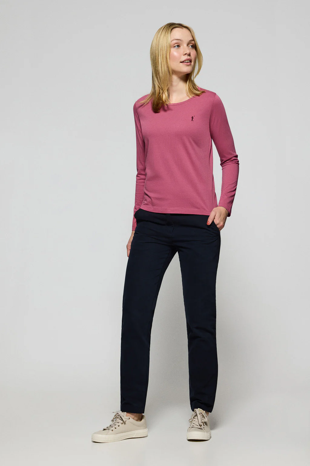 Wine-pink long-sleeve basic T-shirt with Rigby Go logo - Image 4