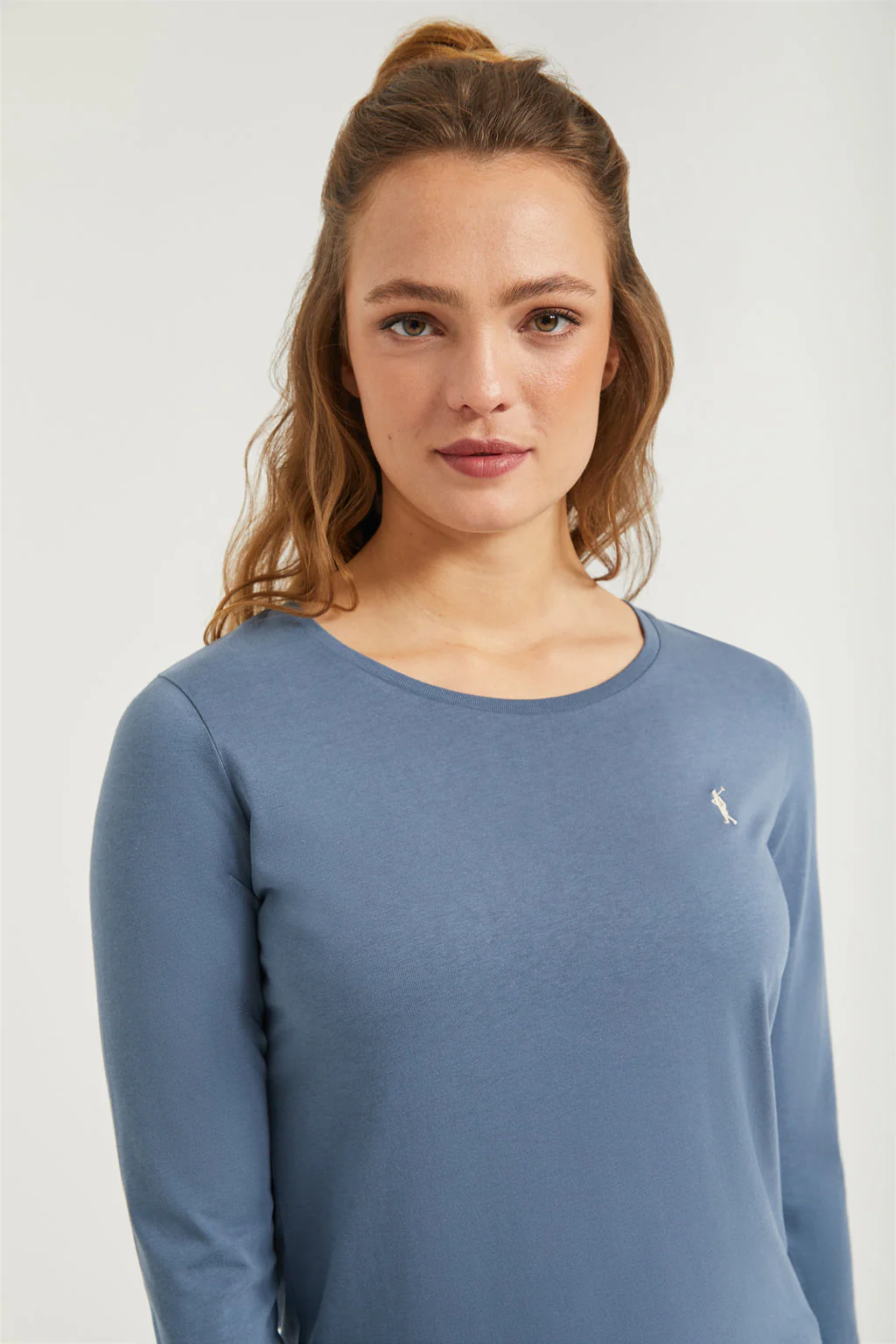 Denim-blue long-sleeve basic T-shirt with Rigby Go logo