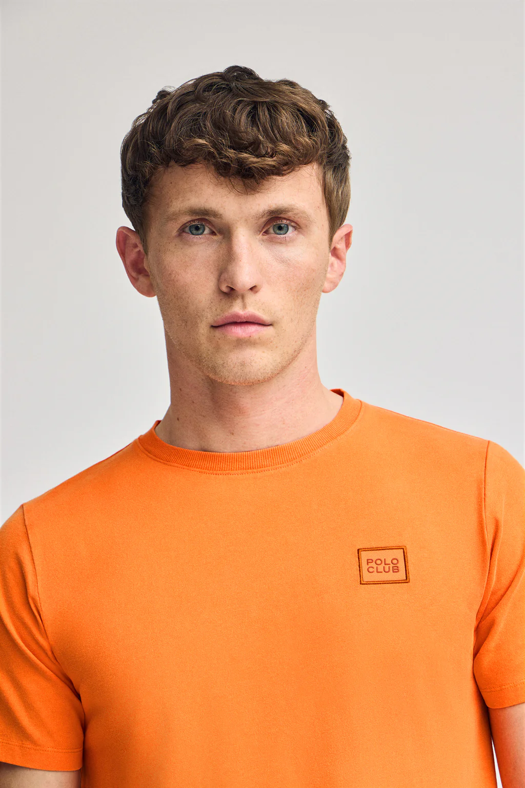 Orange garment-dyed T-shirt with Polo Club detail - Image 3
