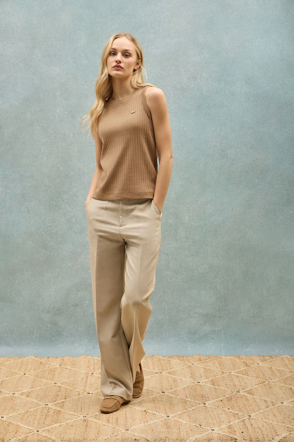 Camel ribbed tank top Tamika with Polo Club pearly button - Image 11
