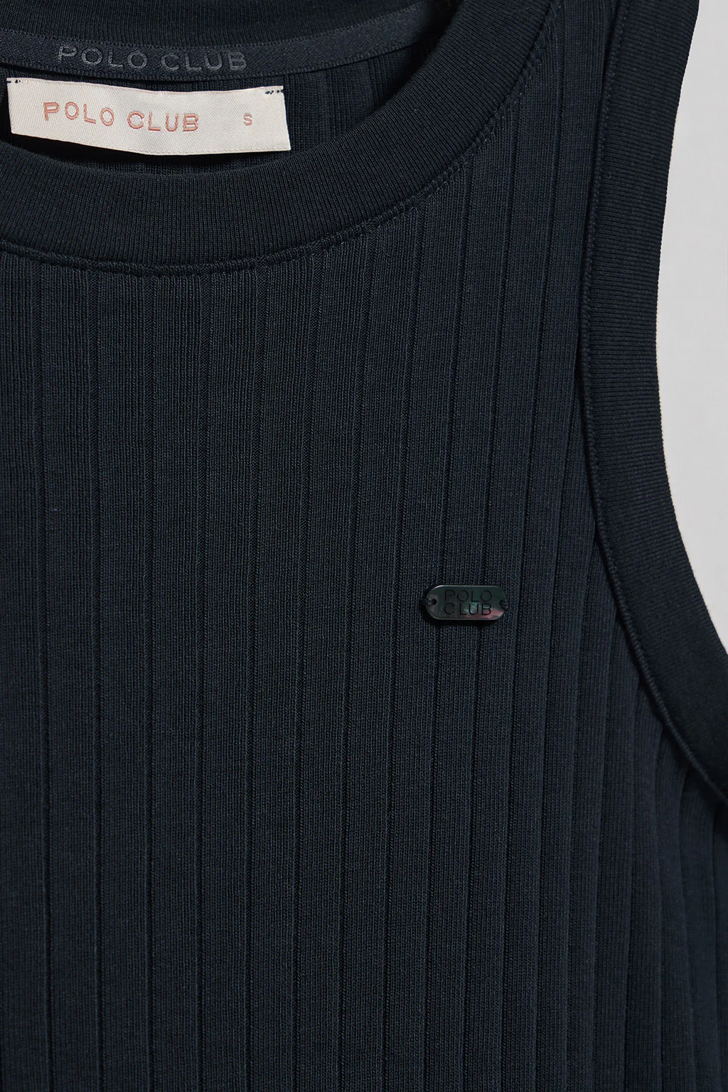 Navy-blue ribbed tank top Tamika with Polo Club pearly button - Image 7