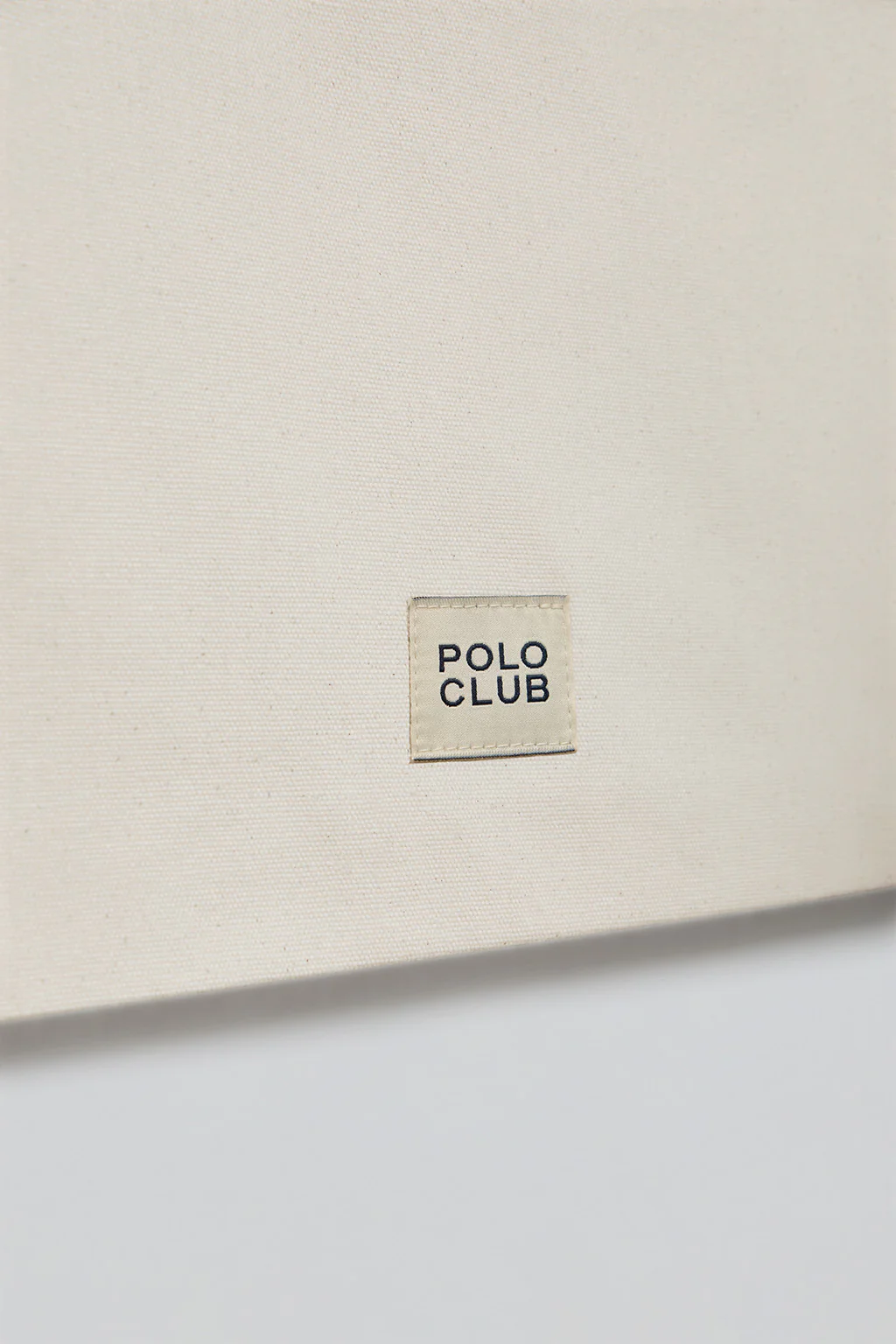 Tote bag + ‘Underground’ print. Corners of Love by Polo Club & El Chico Llama - Image 4