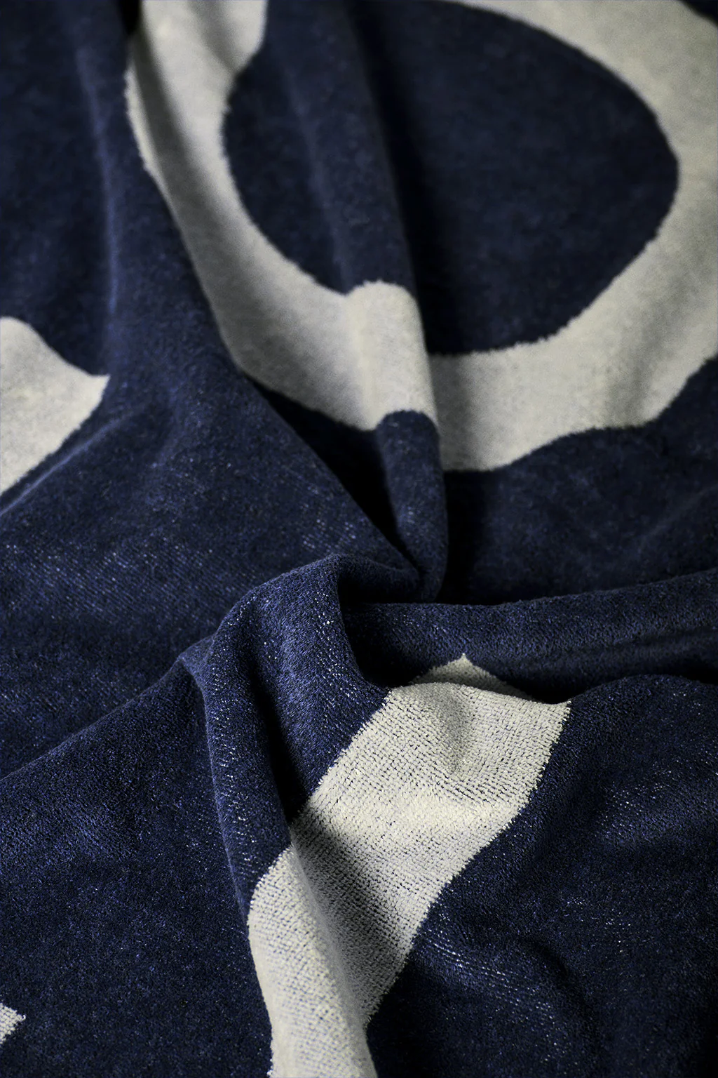 Navy-blue Antibes terry towel with logo - Image 4