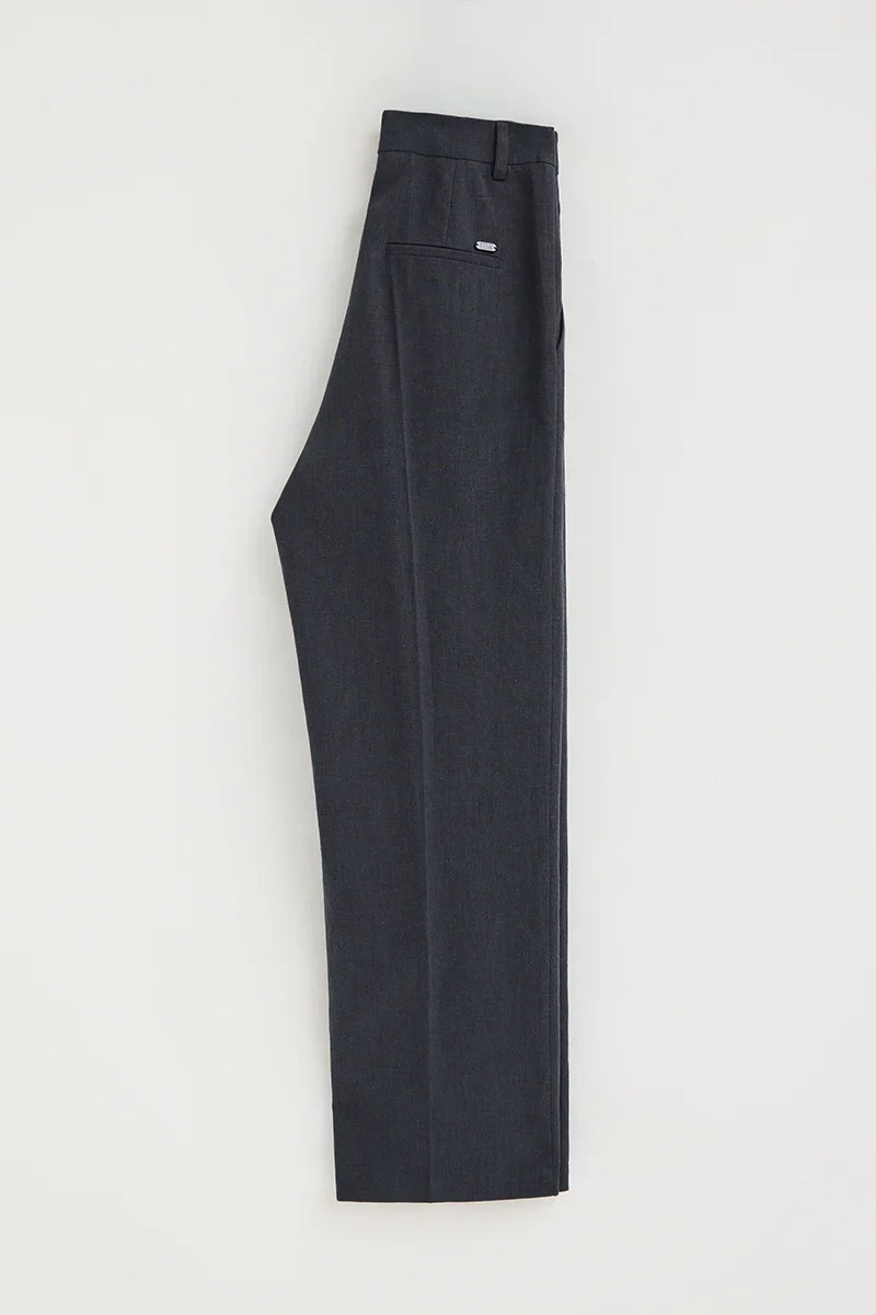 Navy-blue relaxed-fit linen trousers Alice with Polo Club logo - Image 3