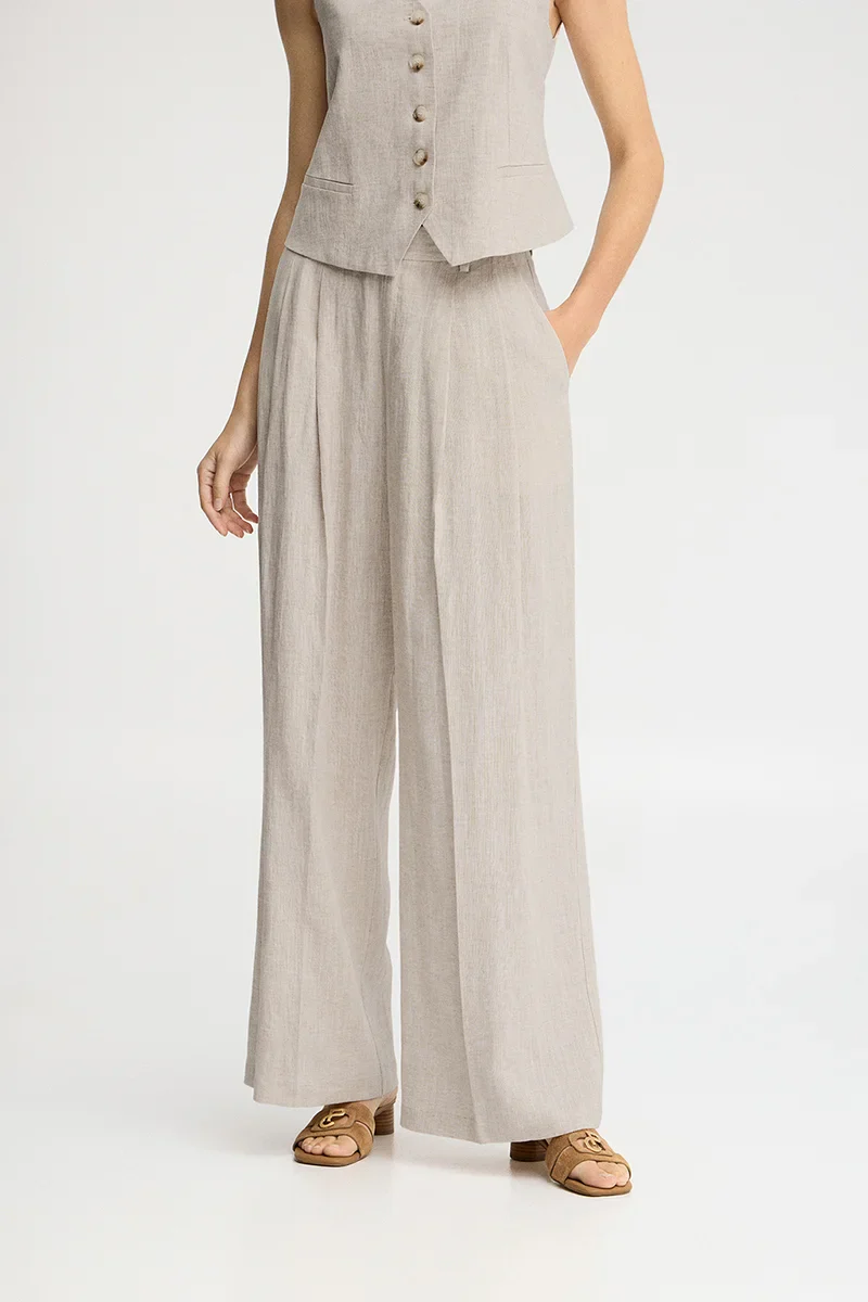 Nude relaxed-fit linen trousers Alice with Polo Club logo - Image 2