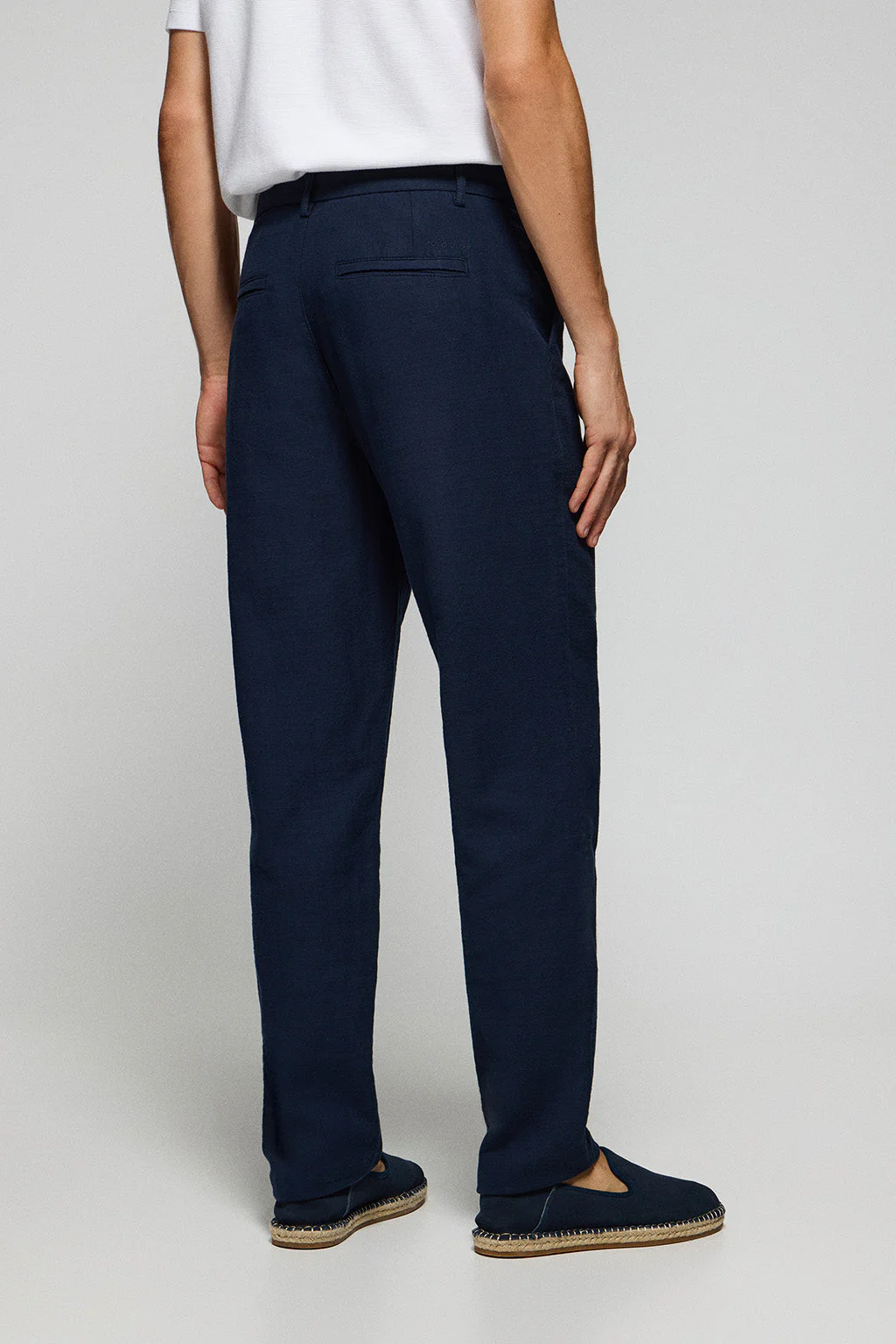 Navy-blue trousers in linen and cotton with embroidered Polo Club details - Image 4