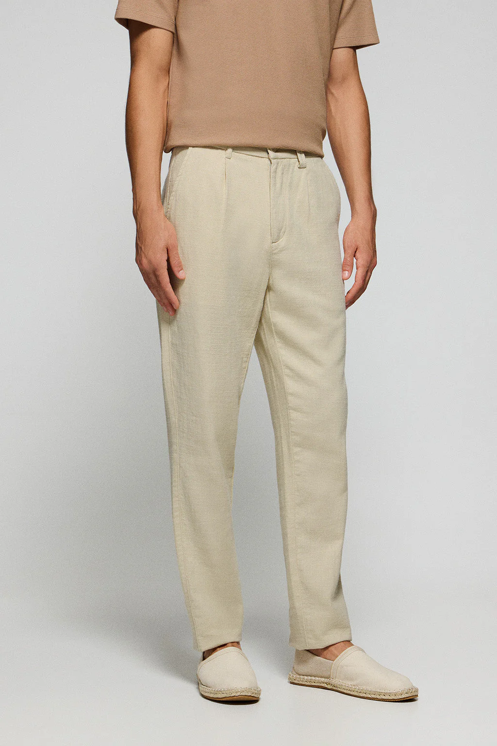 Sandy trousers in linen and cotton with embroidered Polo Club details - Image 3