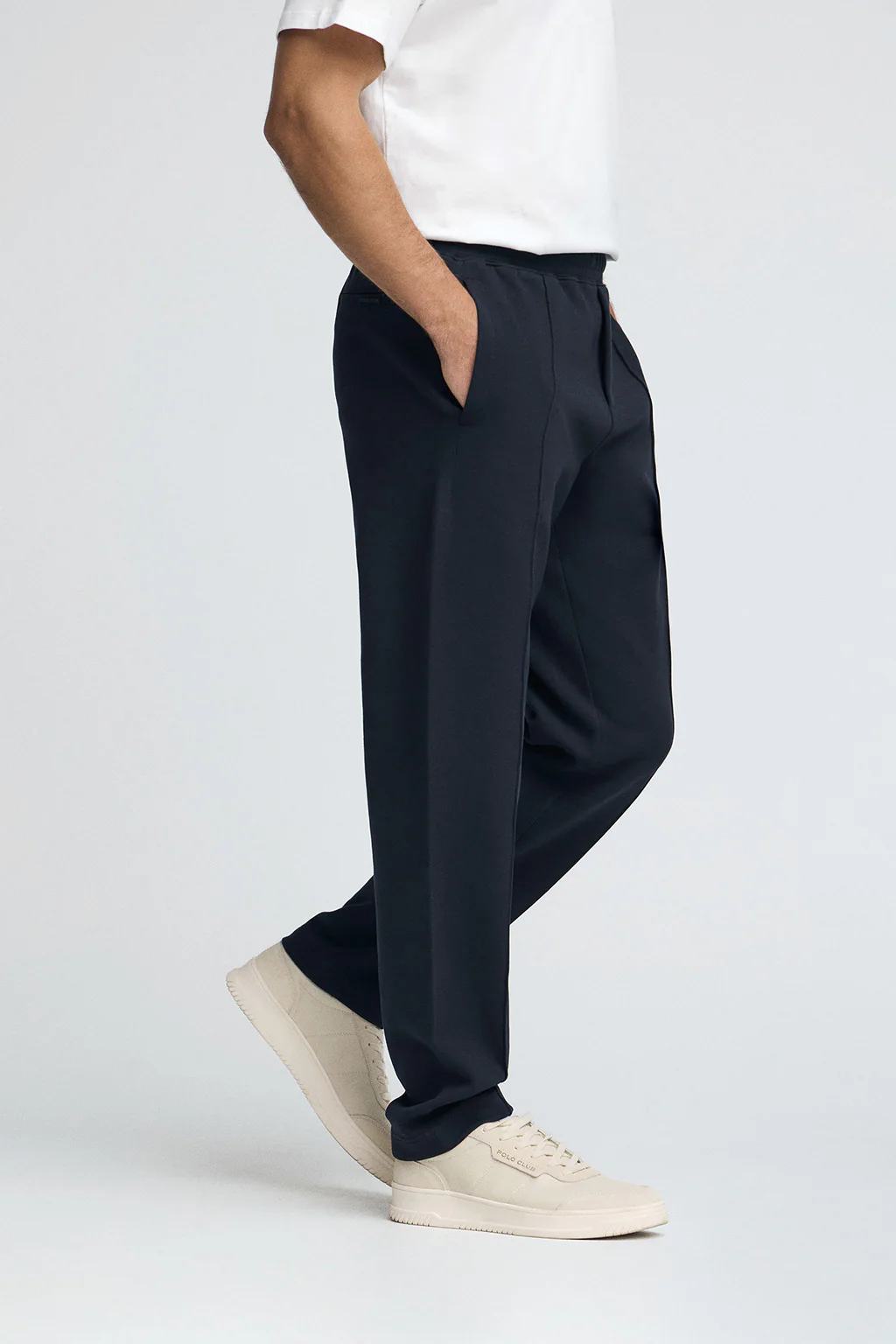 Navy-blue men’s jogger pants with Polo Club details - Image 3