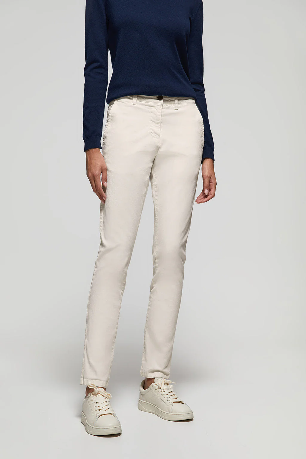 Ecru slim-fit chinos with Polo Club detail - Image 3