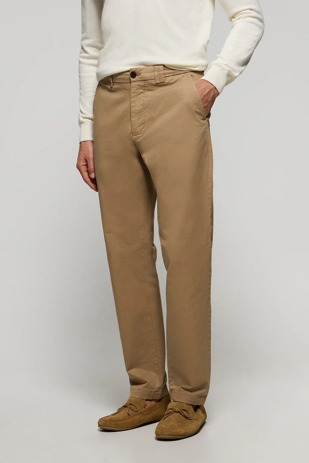 Camel regular-fit chinos with Polo Club details - Image 4