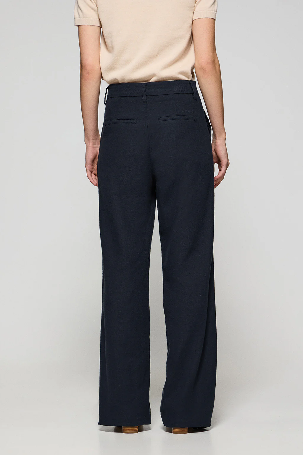 Navy-blue Tamara trousers in linen and cotton with embroidered Polo Club details - Image 5