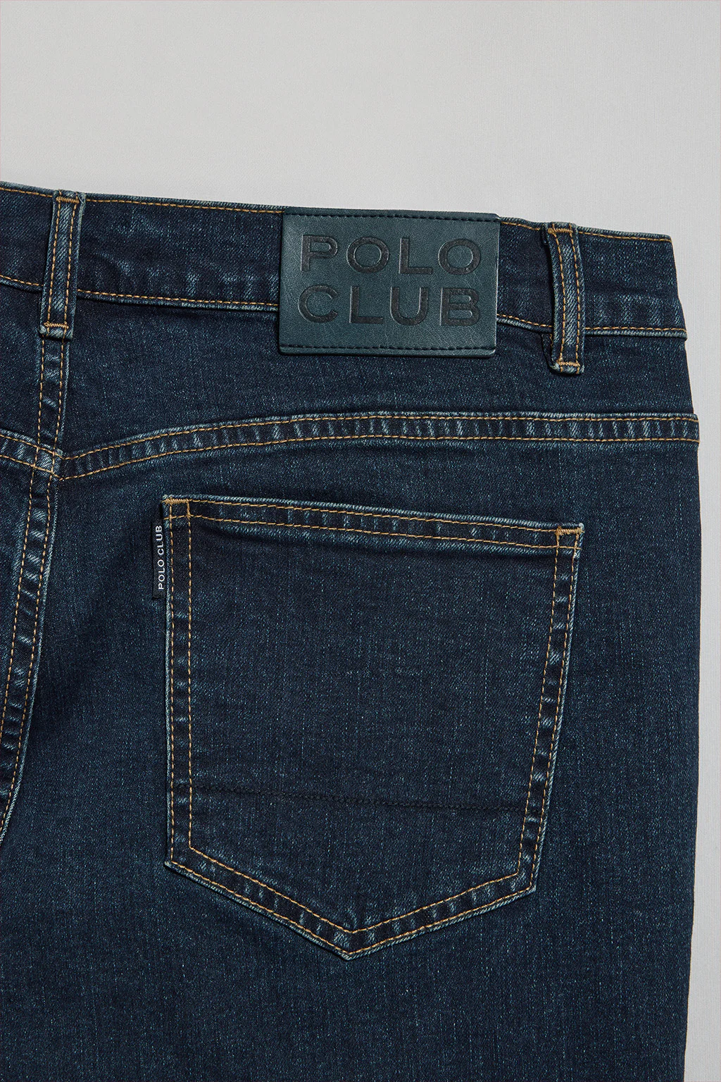 Indigo-blue jeans Tate with Polo Club details - Image 5