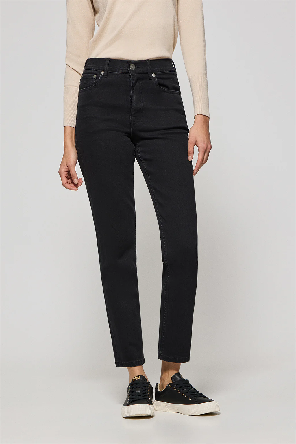 Black jeans Telma with Polo Club details - Image 3