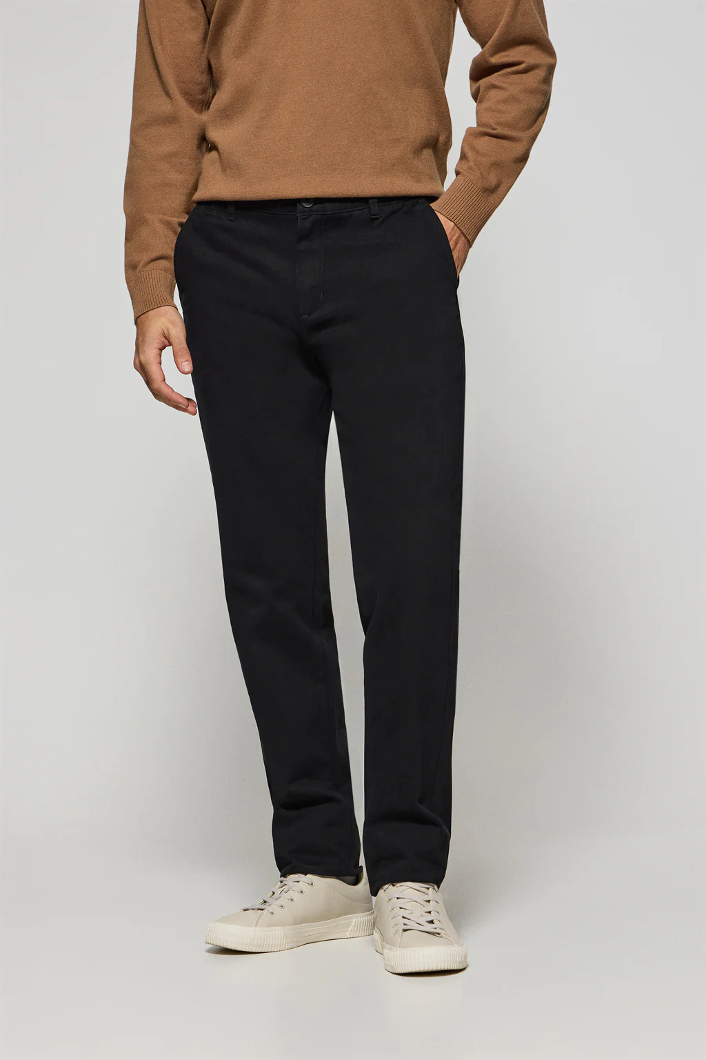 Black chinos Vanya with Polo Club embroidery - Image 2