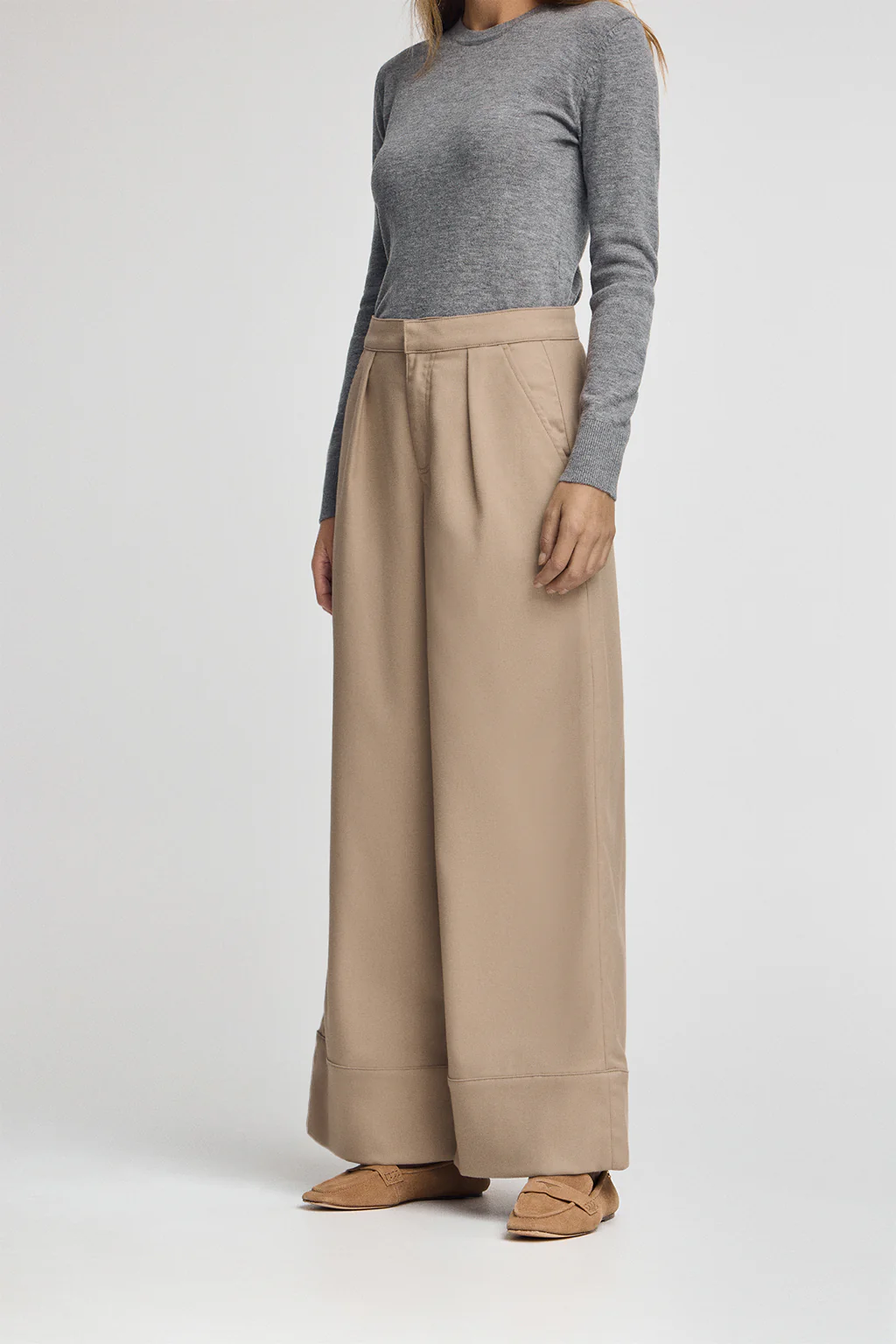 Camel wide-fit trousers with Polo Club details - Image 4