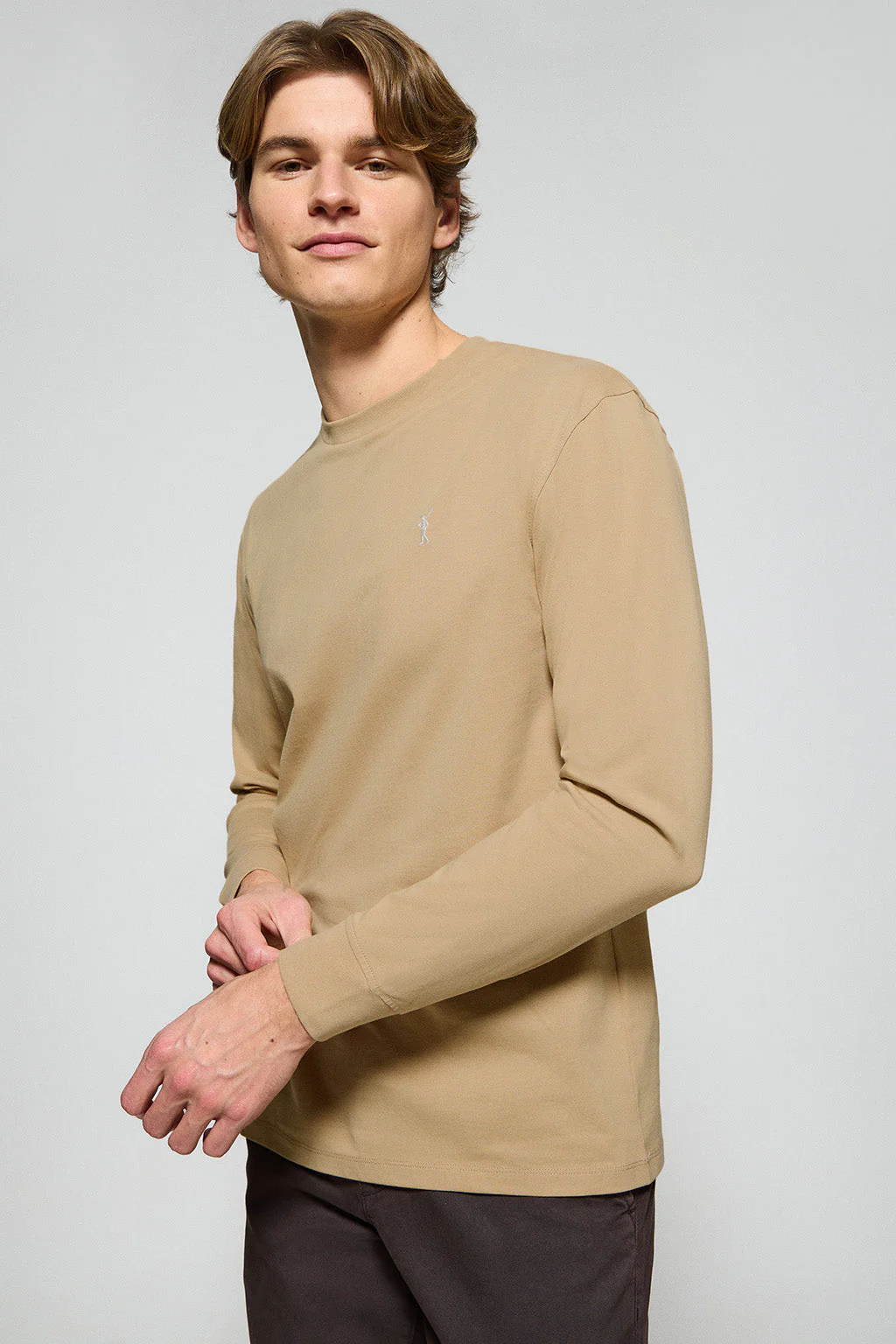 Camel long-sleeve T-shirt with Rigby Go embroidered logo