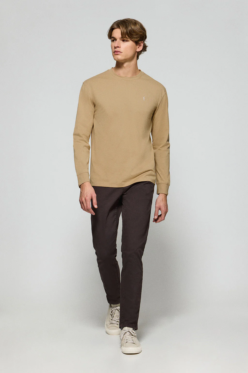 Camel long-sleeve T-shirt with Rigby Go embroidered logo - Image 3