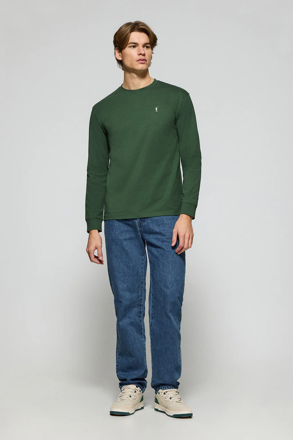Green long-sleeve T-shirt with Rigby Go embroidered logo - Image 4
