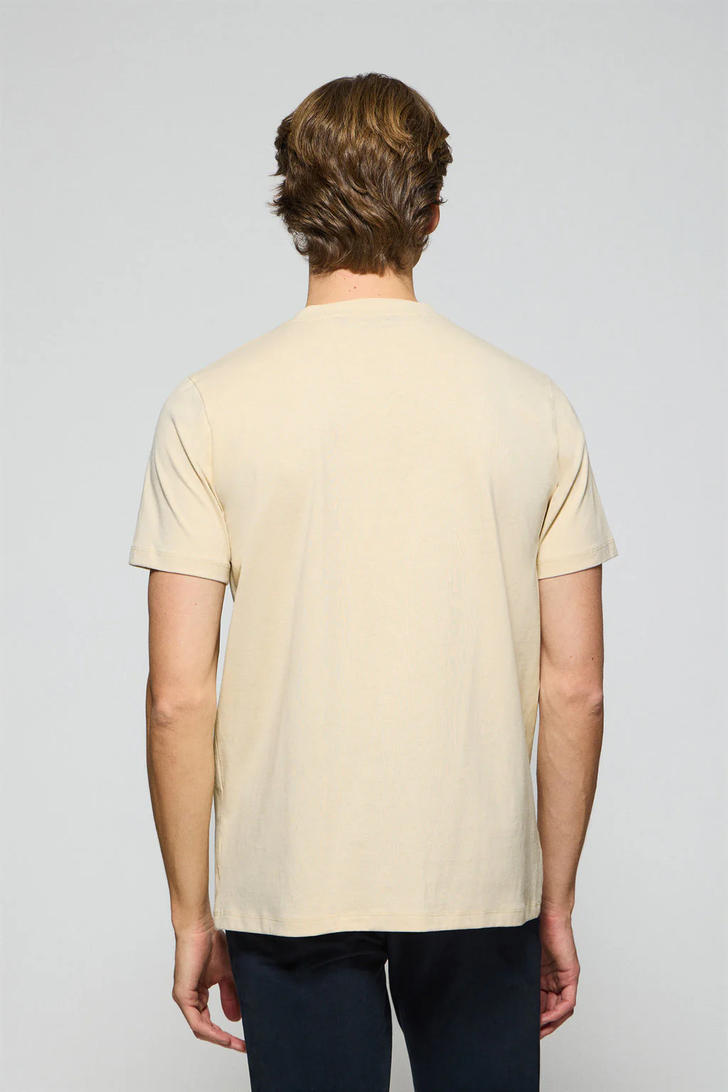 Beige round-neck T-shirt with Rigby Go embroidered logo - Image 4