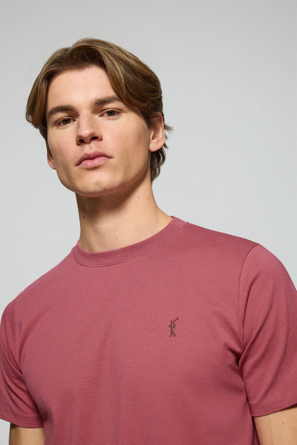 Wine-pink round-neck T-shirt with Rigby Go embroidered logo