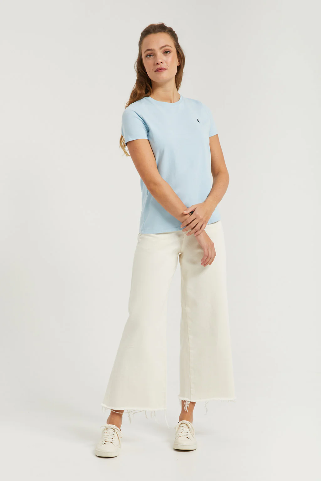 Sky-blue short-sleeve basic T-shirt with Rigby Go logo - Image 4