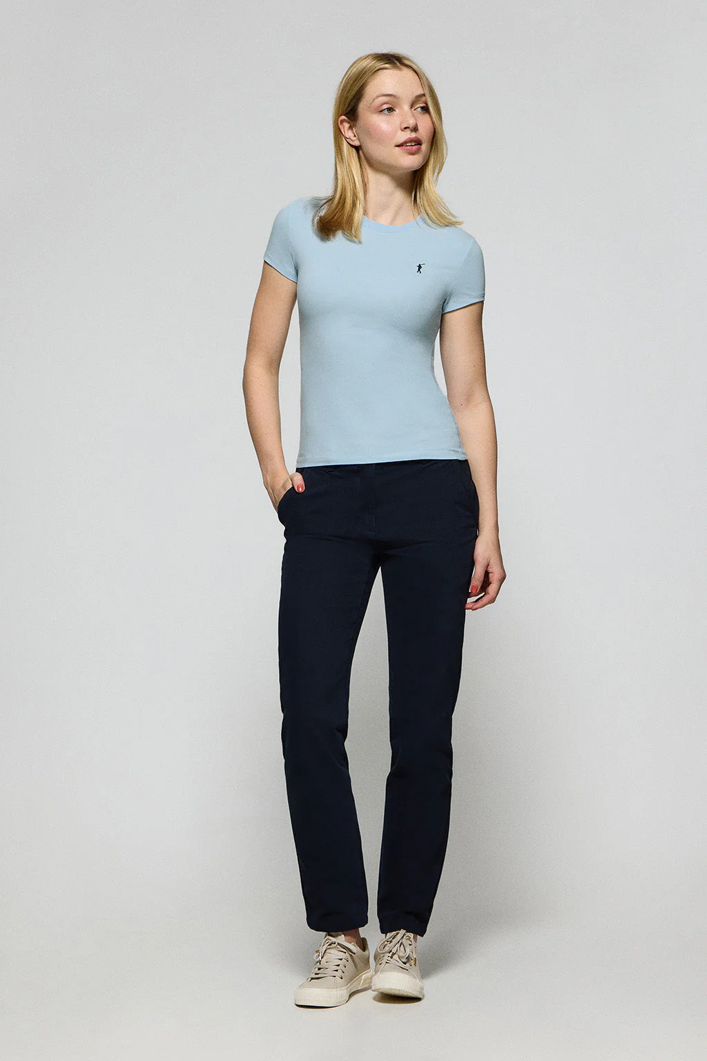 Light-blue short-sleeve T-shirt with Rigby Go embroidered logo - Image 3