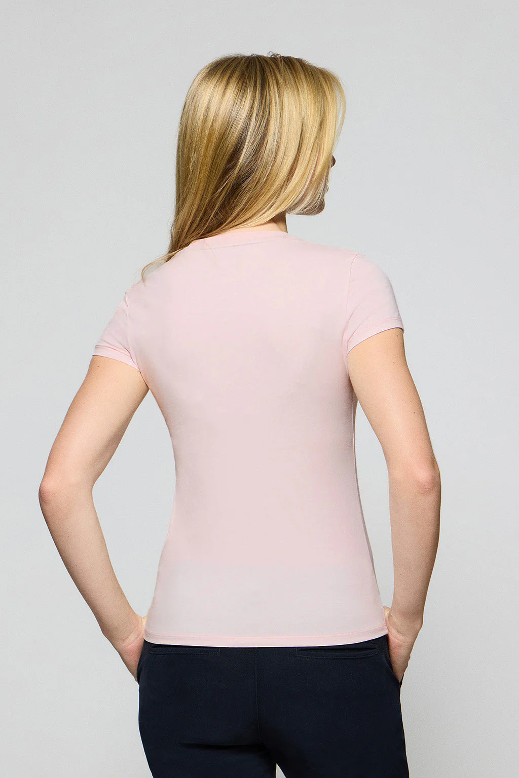 Pink short-sleeve T-shirt with Rigby Go embroidered logo - Image 5