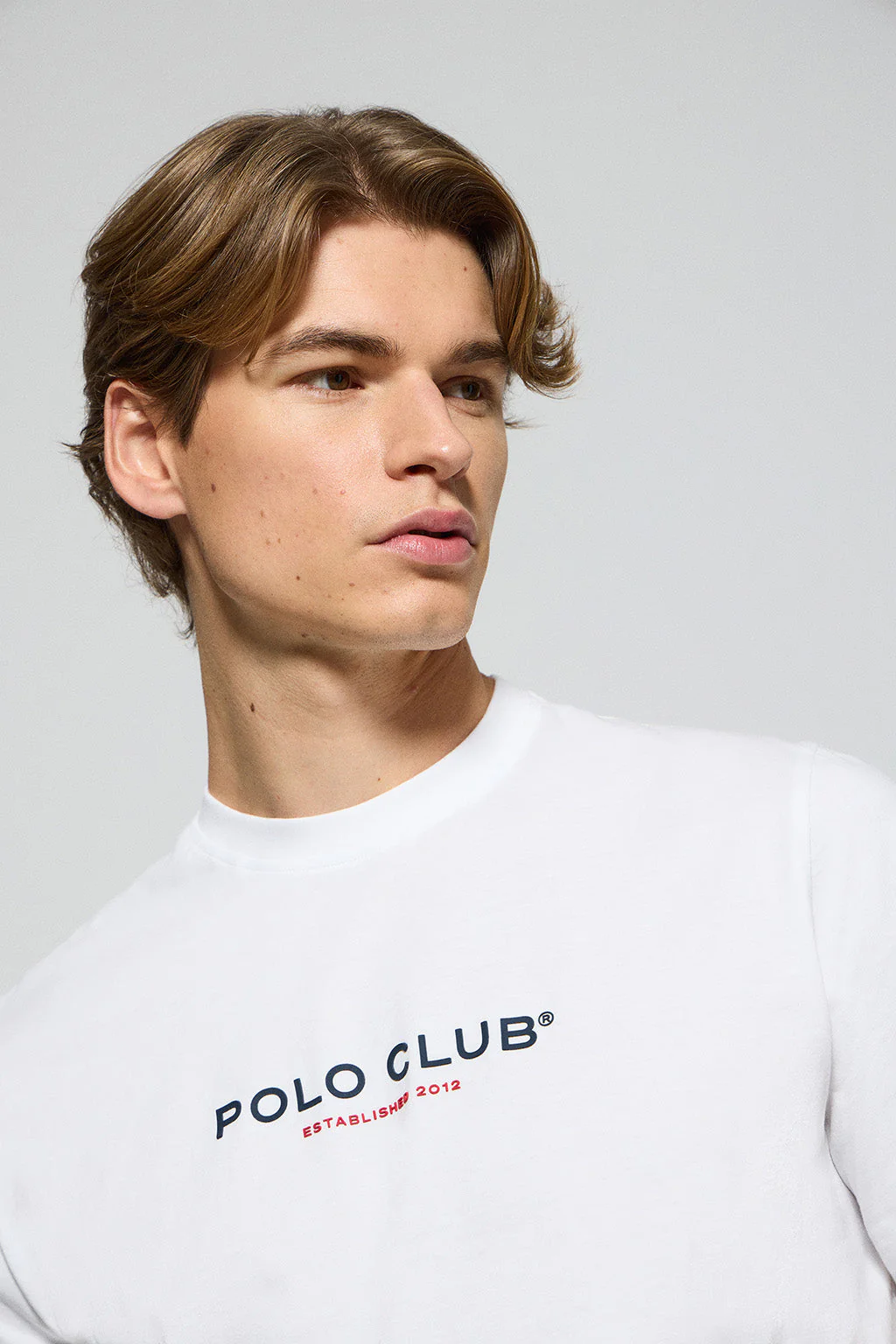 White round-neck tee with Polo Club rubber logo - Image 3