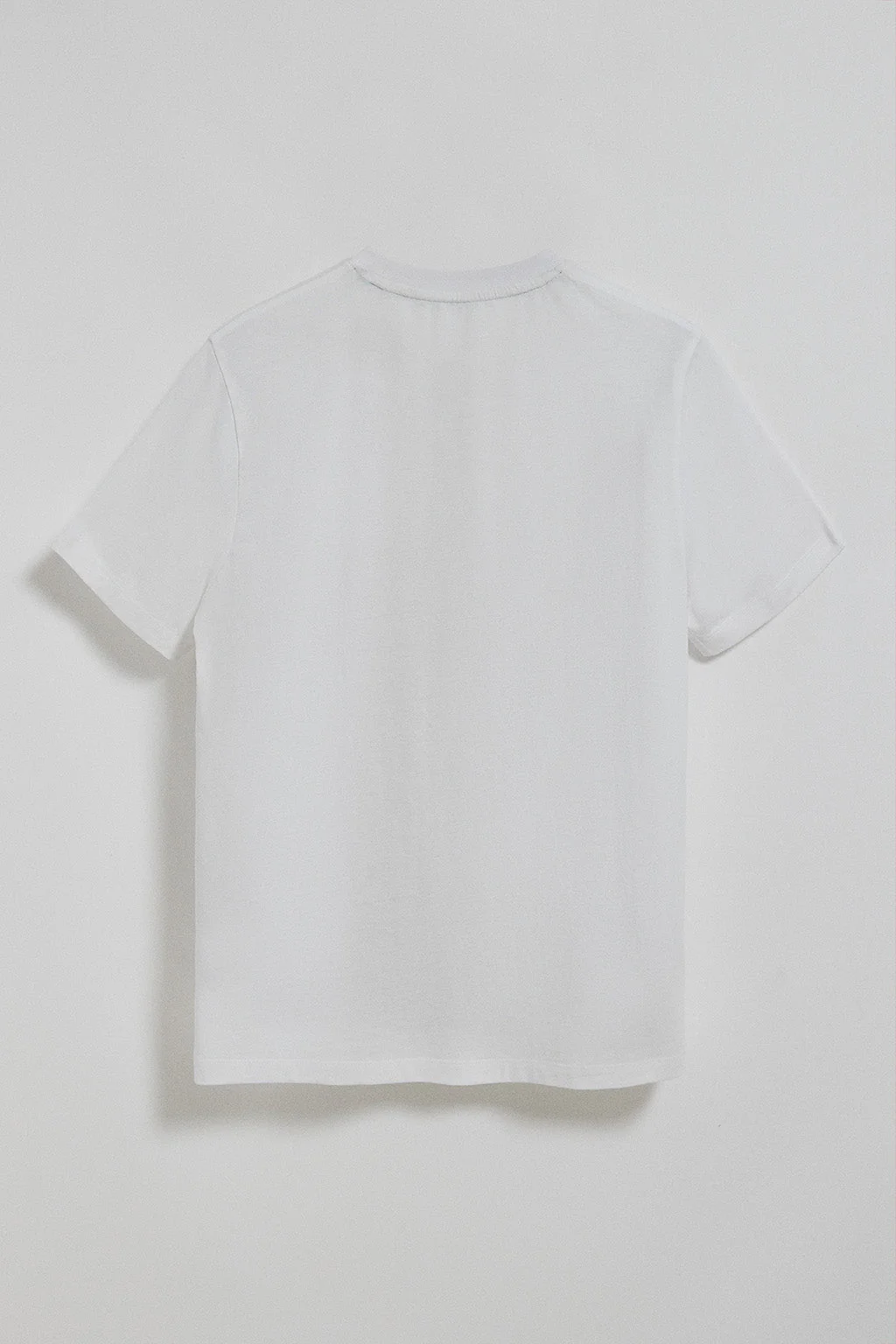White round-neck tee with Polo Club rubber logo - Image 8