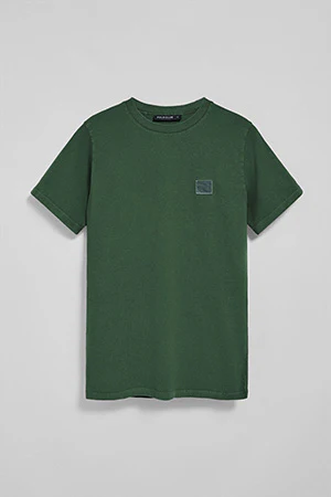 Green garment-dyed tee with round neck and Polo Club rubber logo - Image 9