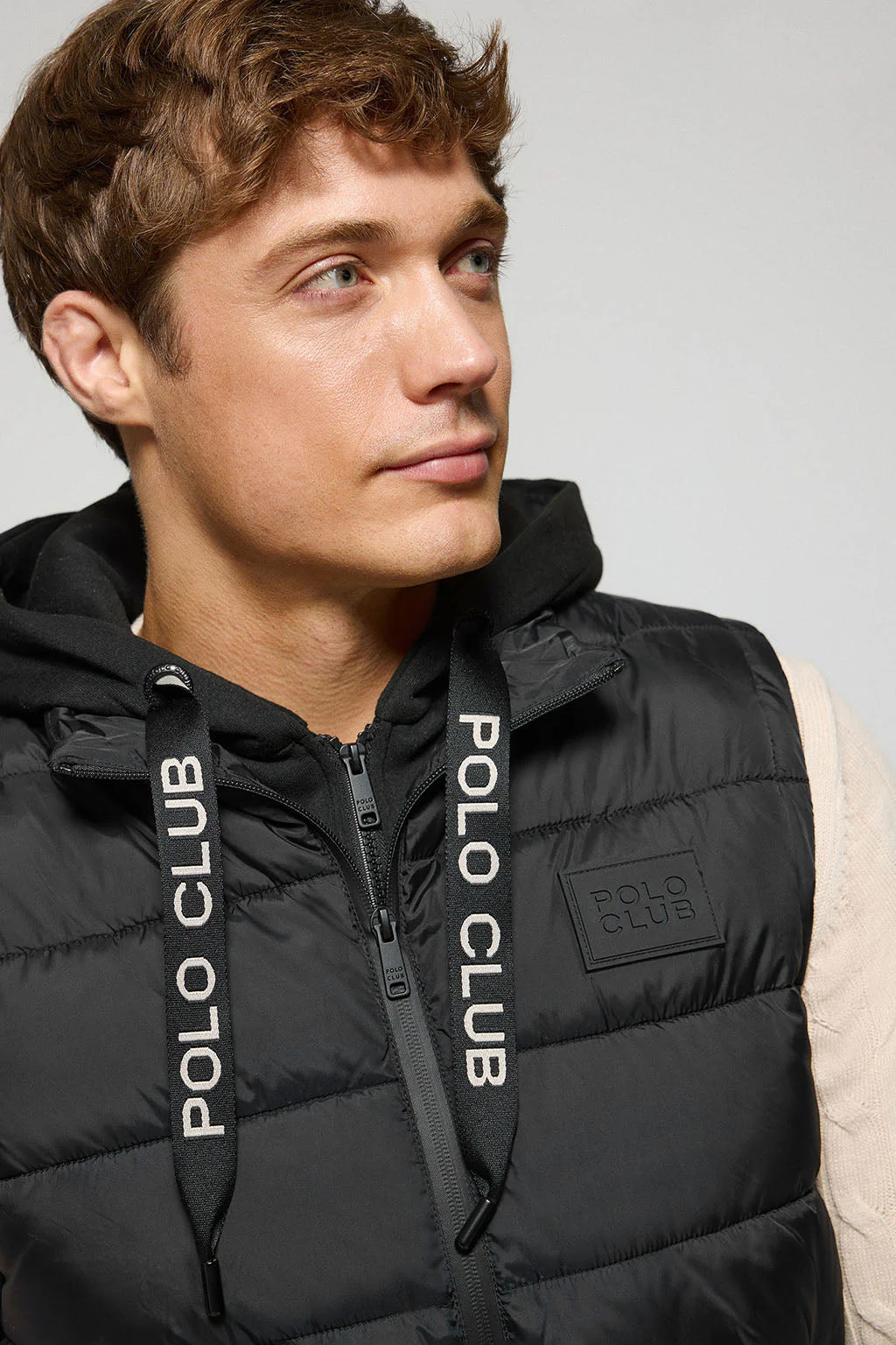 Black puffer vest Canyon with Polo Club details - Image 2